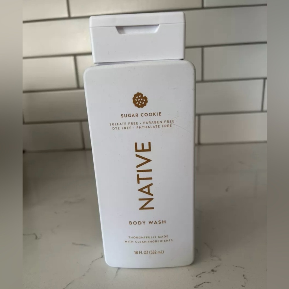 Native body wash scent Sugar cookie